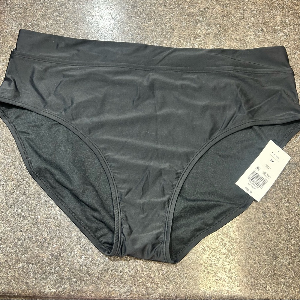 True Craft 2X Plus Size Swim Bikini Bottoms High Waisted Black NWT